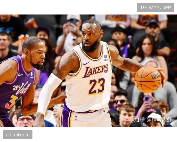 湖人太阳洛城对决，詹姆斯距43000分里程碑仅差12分
